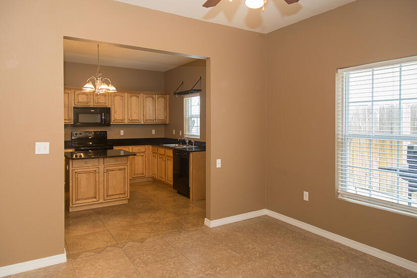 MERIDIAN SQUARE T/H - Residential