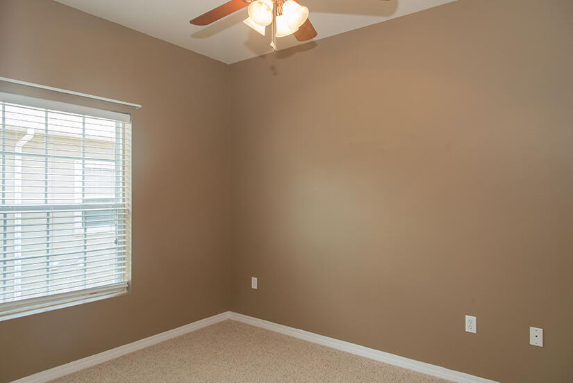 MERIDIAN SQUARE T/H - Residential