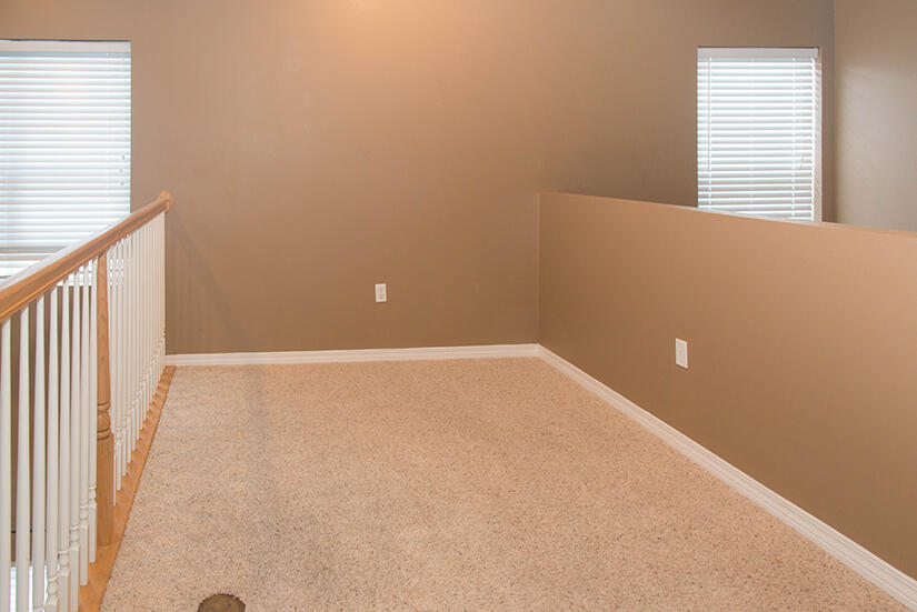 MERIDIAN SQUARE T/H - Residential