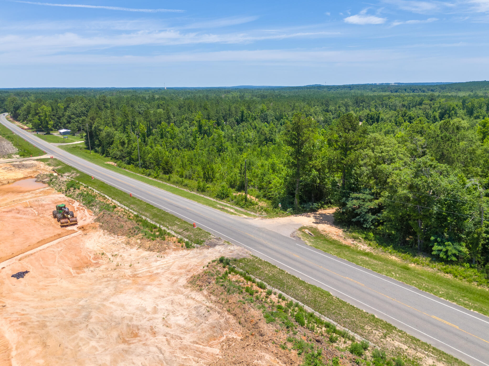 NO RECORDED SUBDIVISION - Land