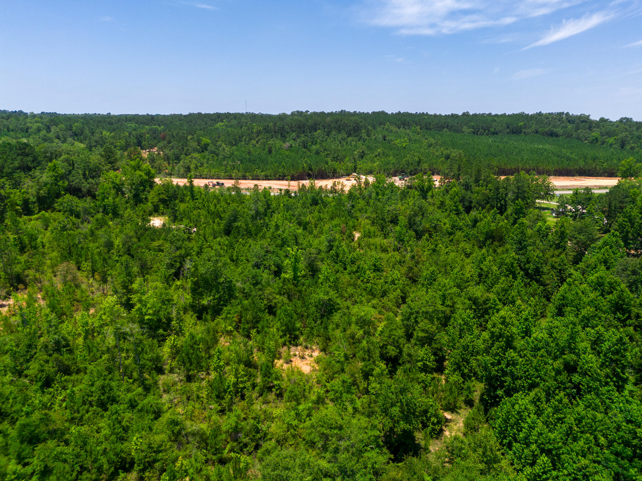 NO RECORDED SUBDIVISION - Land