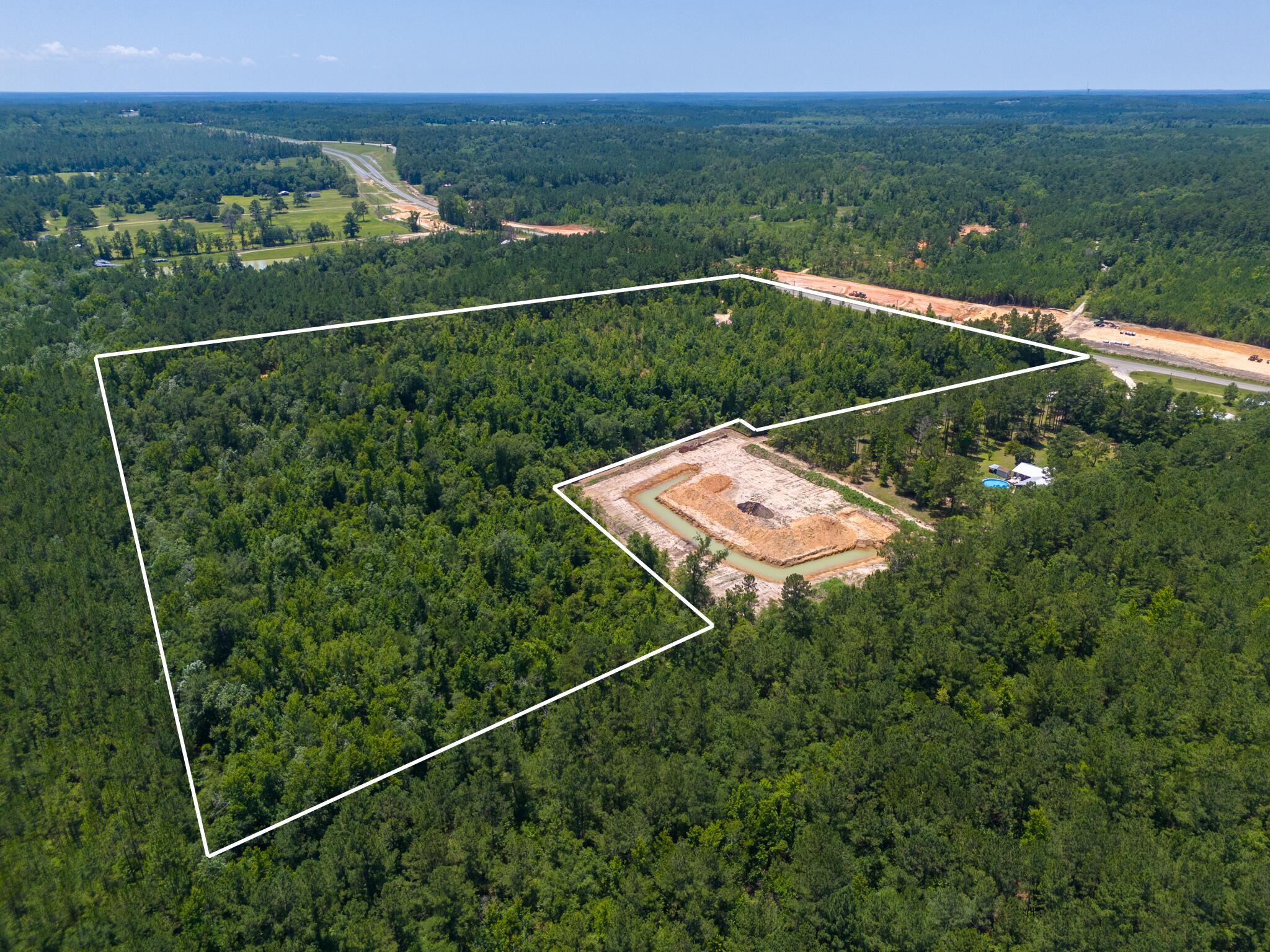 NO RECORDED SUBDIVISION - Land