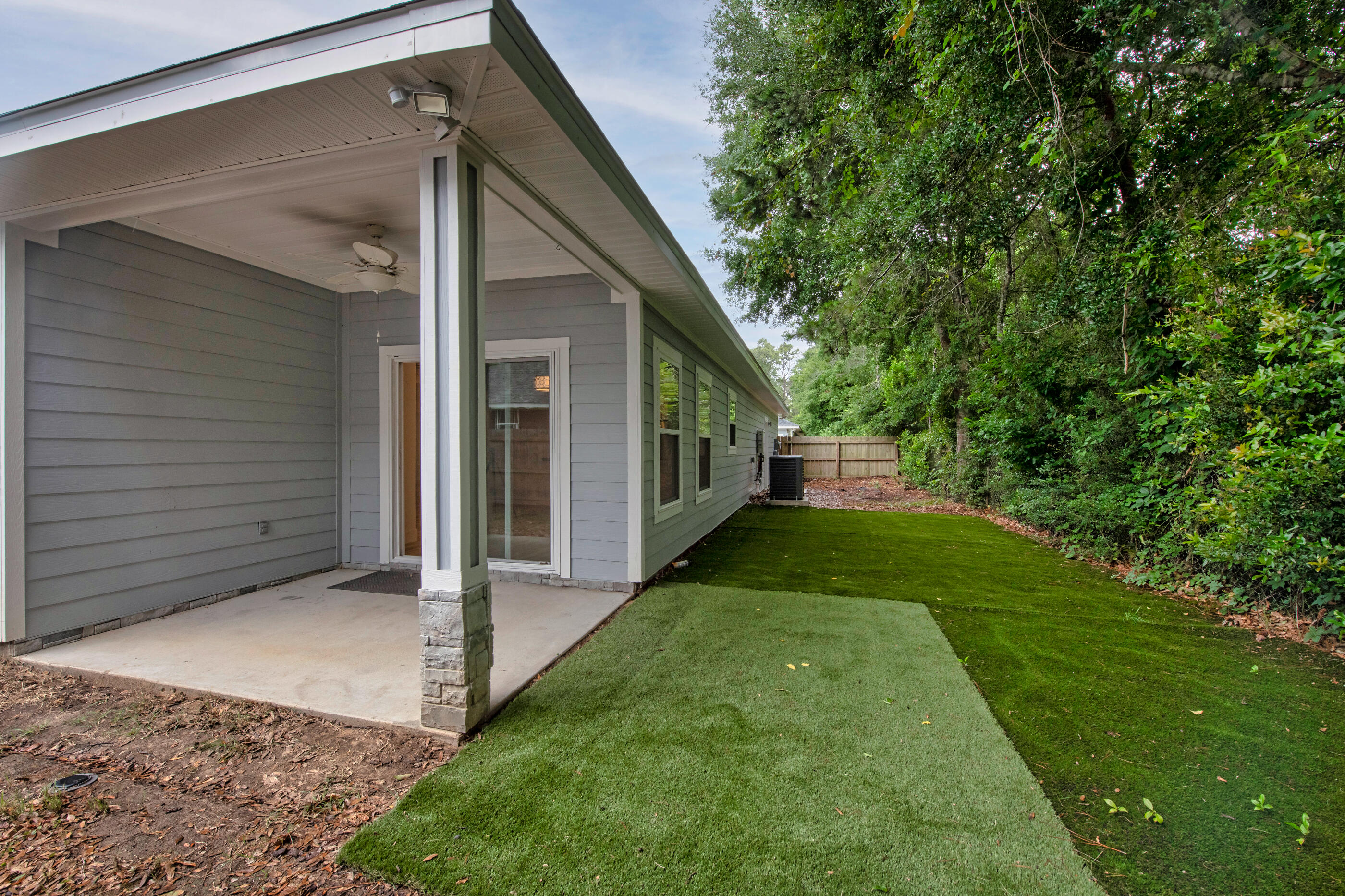 Commanche S/D Lot 5 - Residential