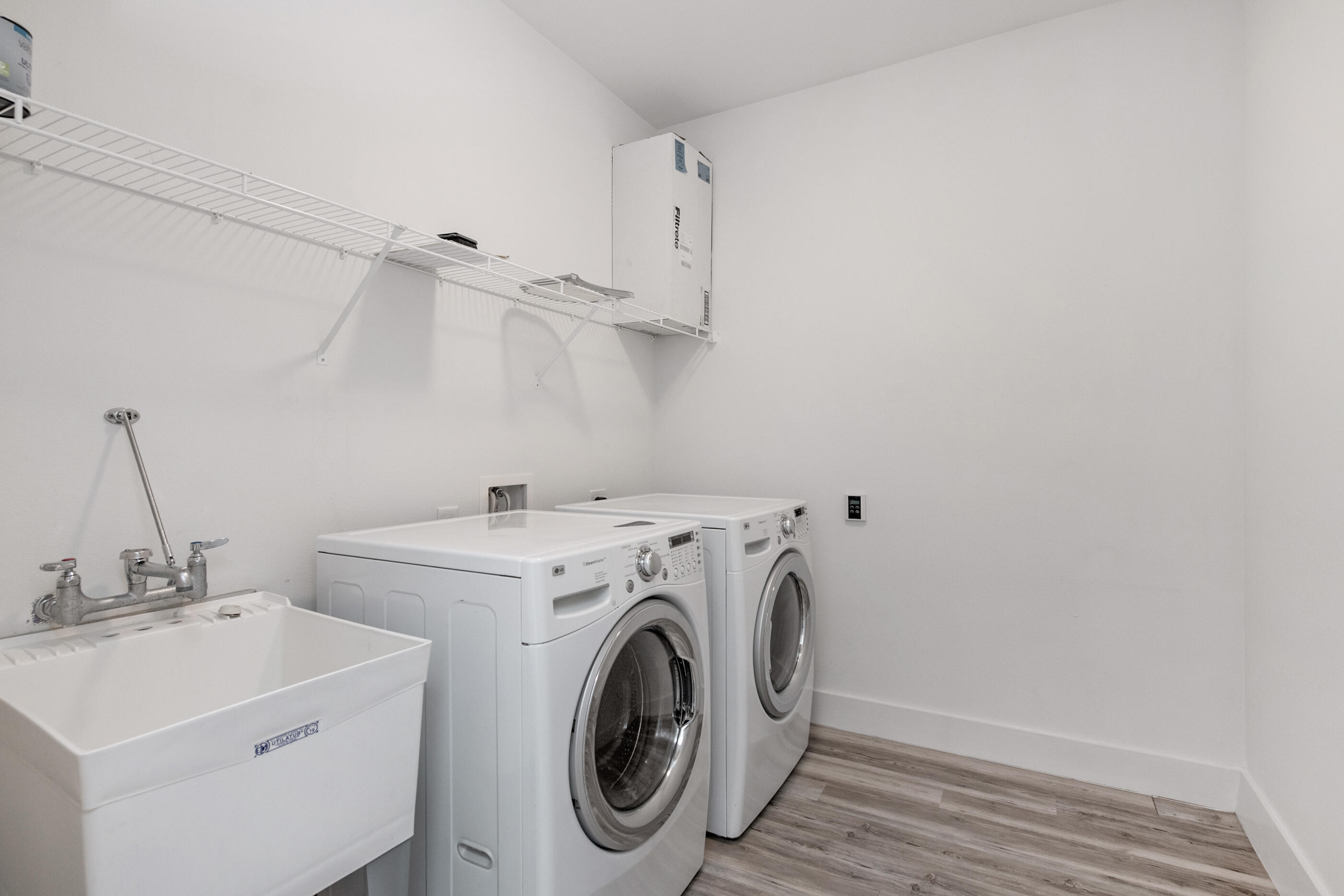 Commanche S/D Lot 5 - Residential