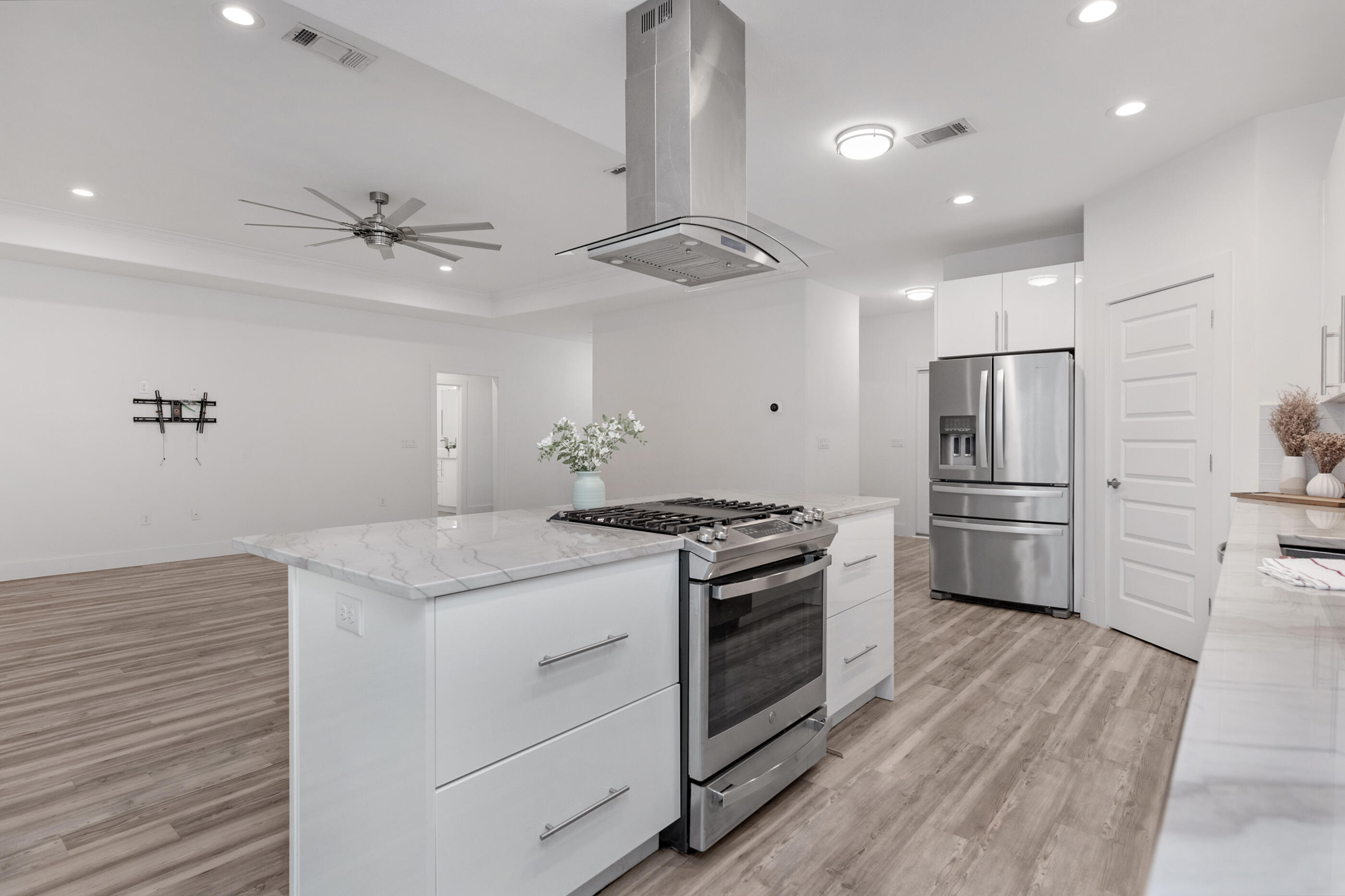 Commanche S/D Lot 5 - Residential