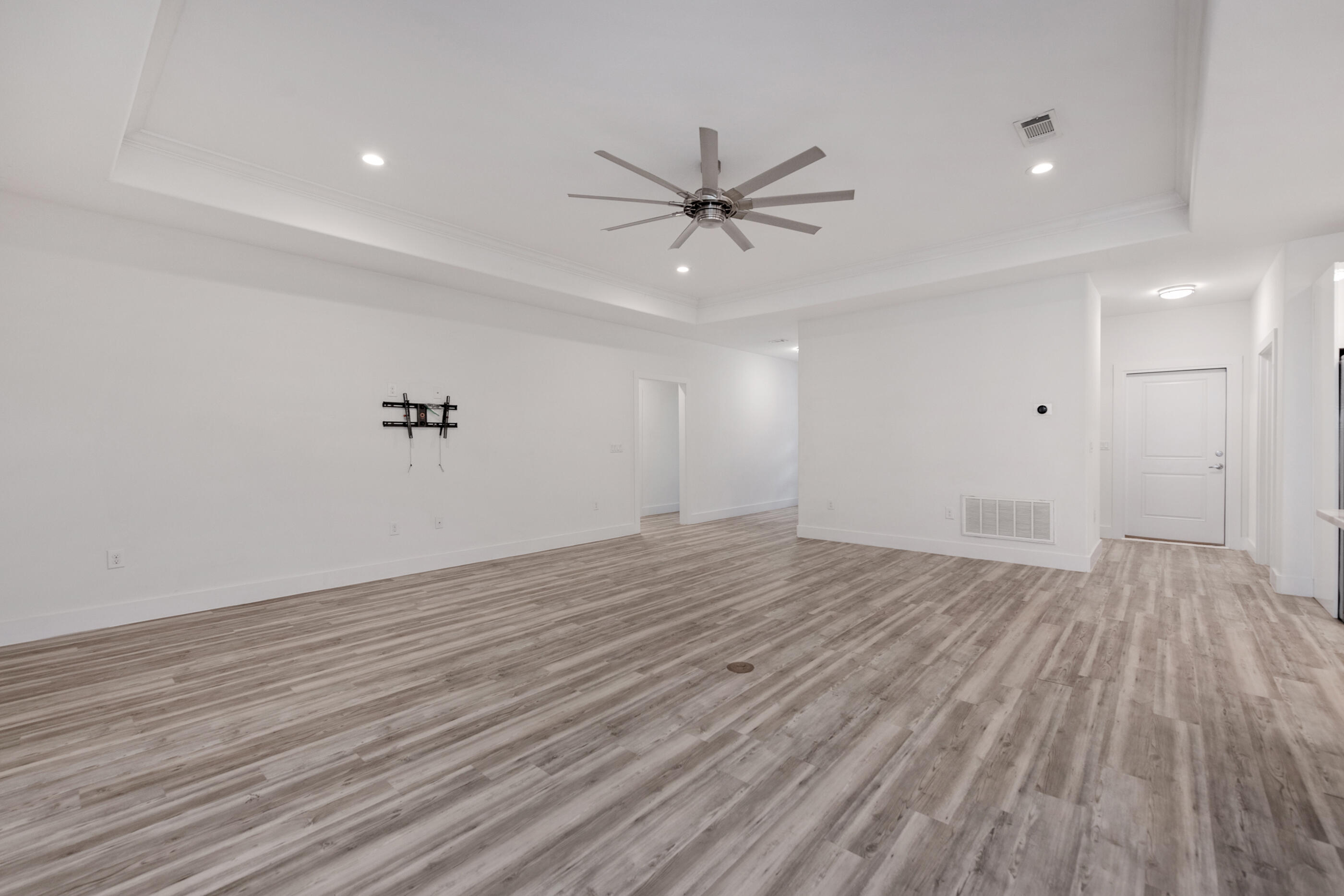 Commanche S/D Lot 5 - Residential
