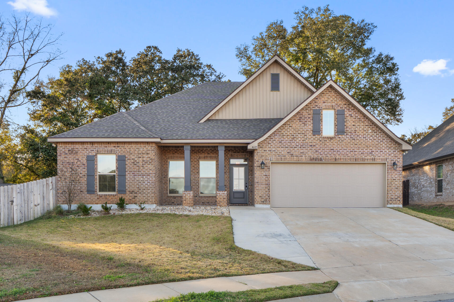 Southern Palms - Residential