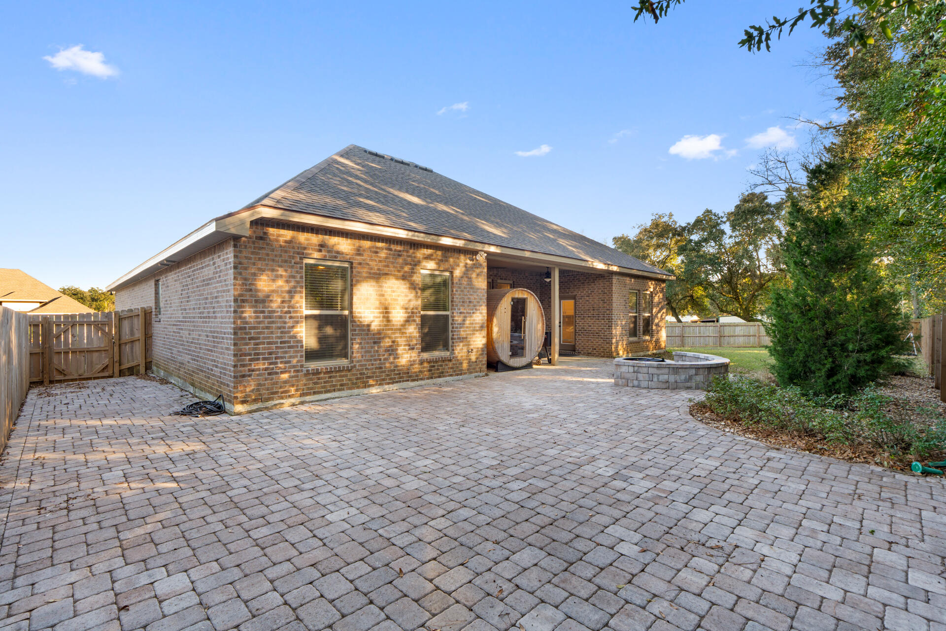 Southern Palms - Residential