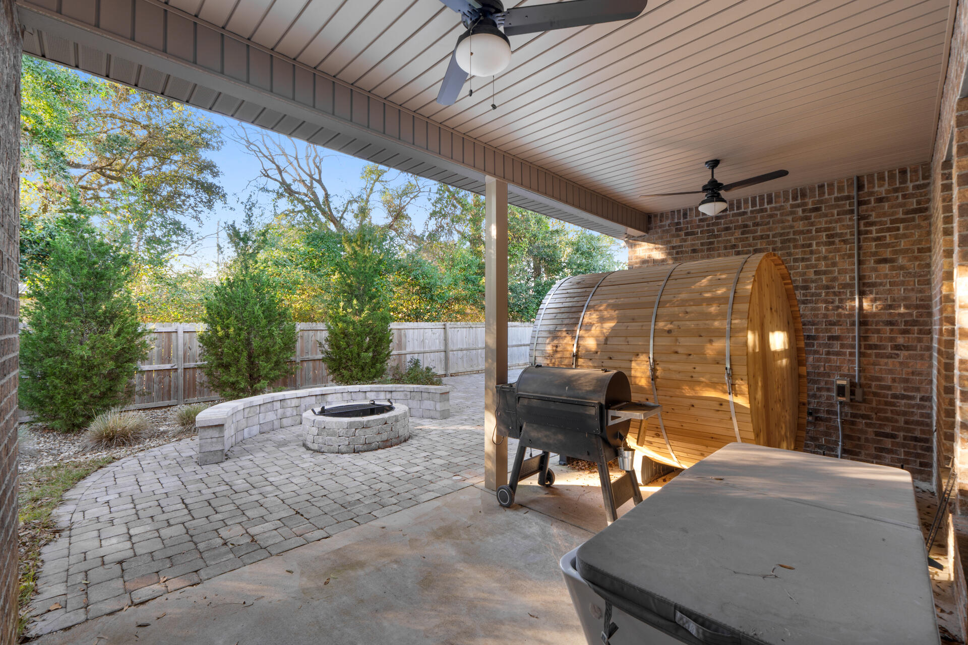 Southern Palms - Residential