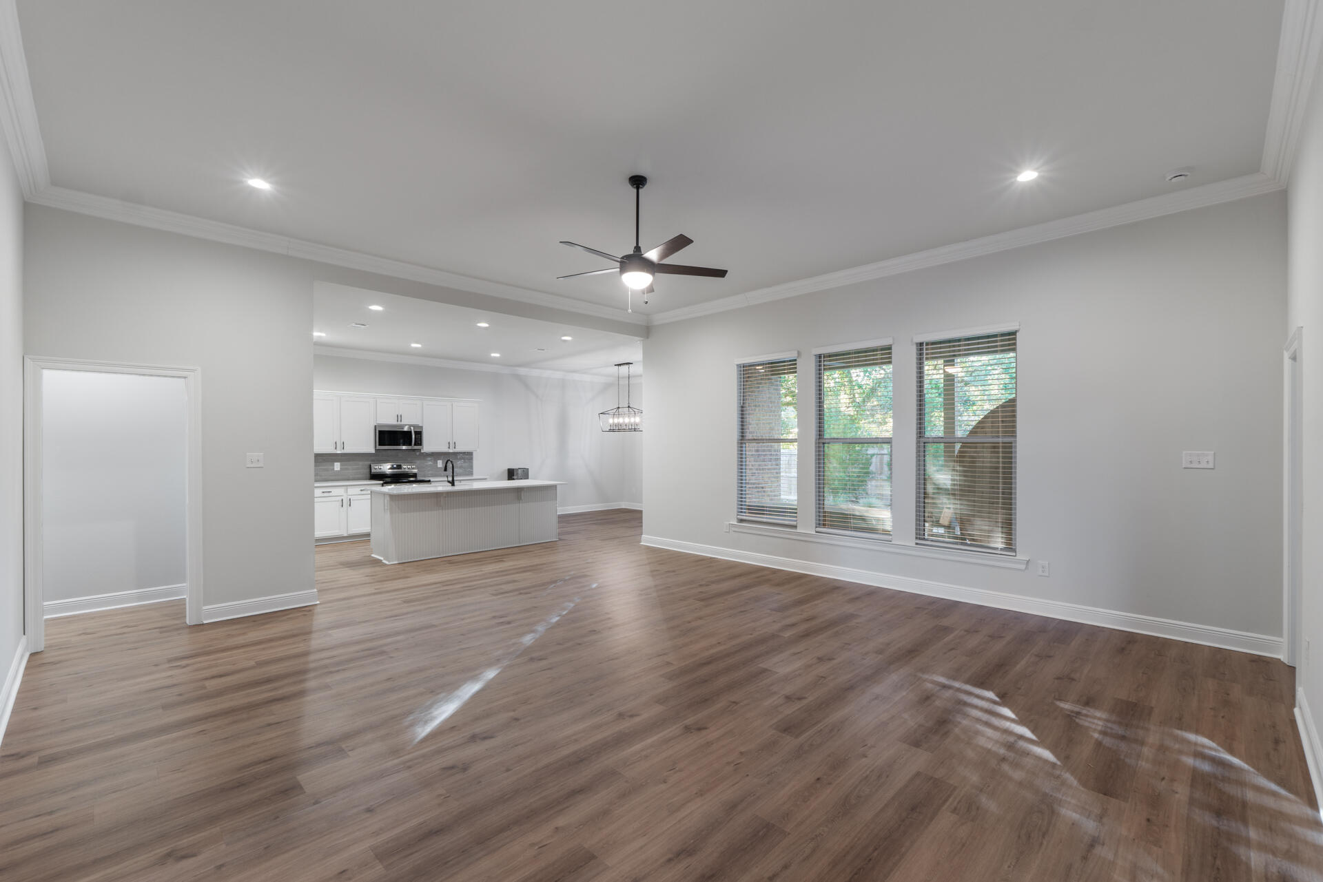 Southern Palms - Residential