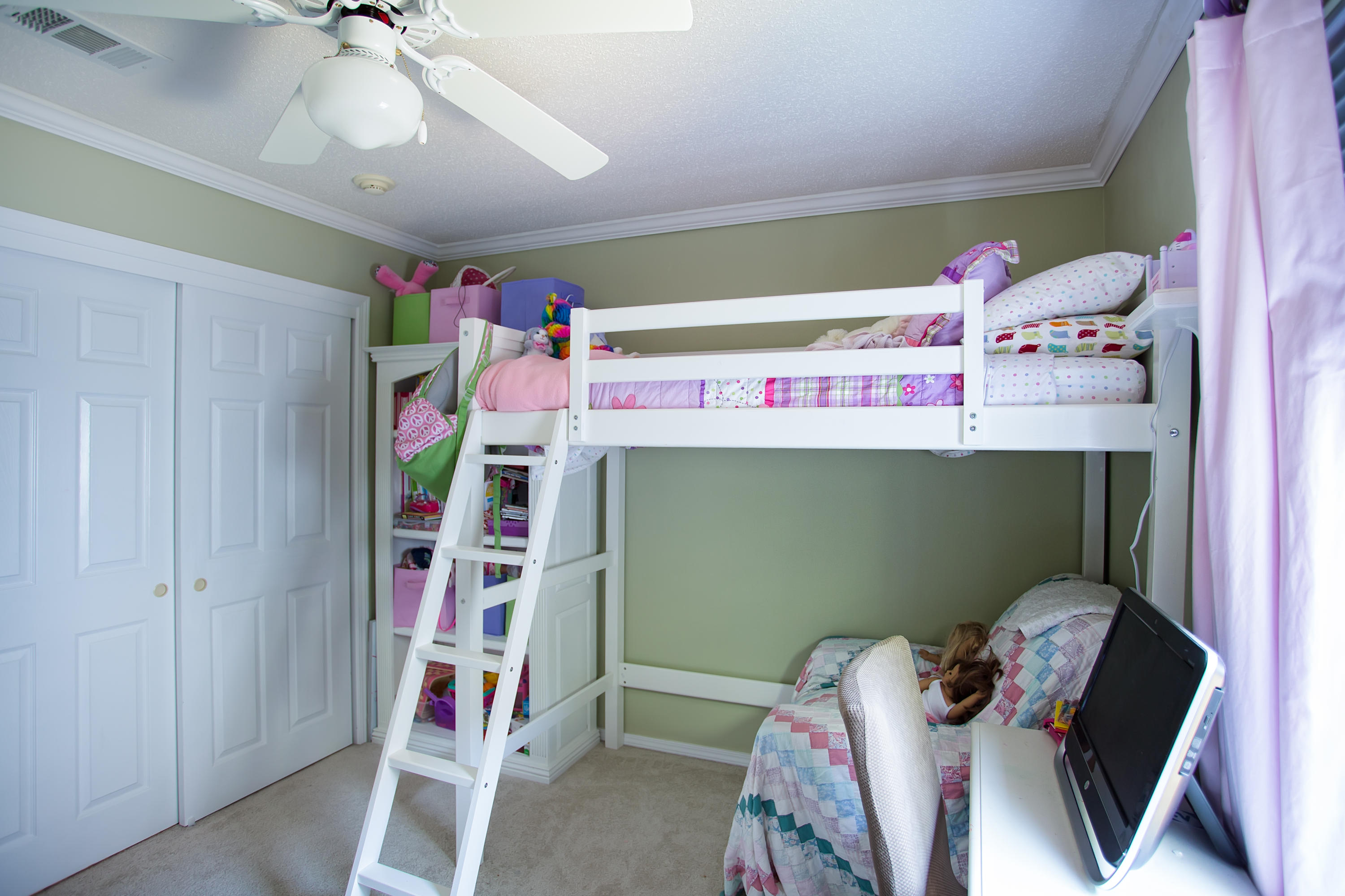 HUNTERS RUN S/D - Residential