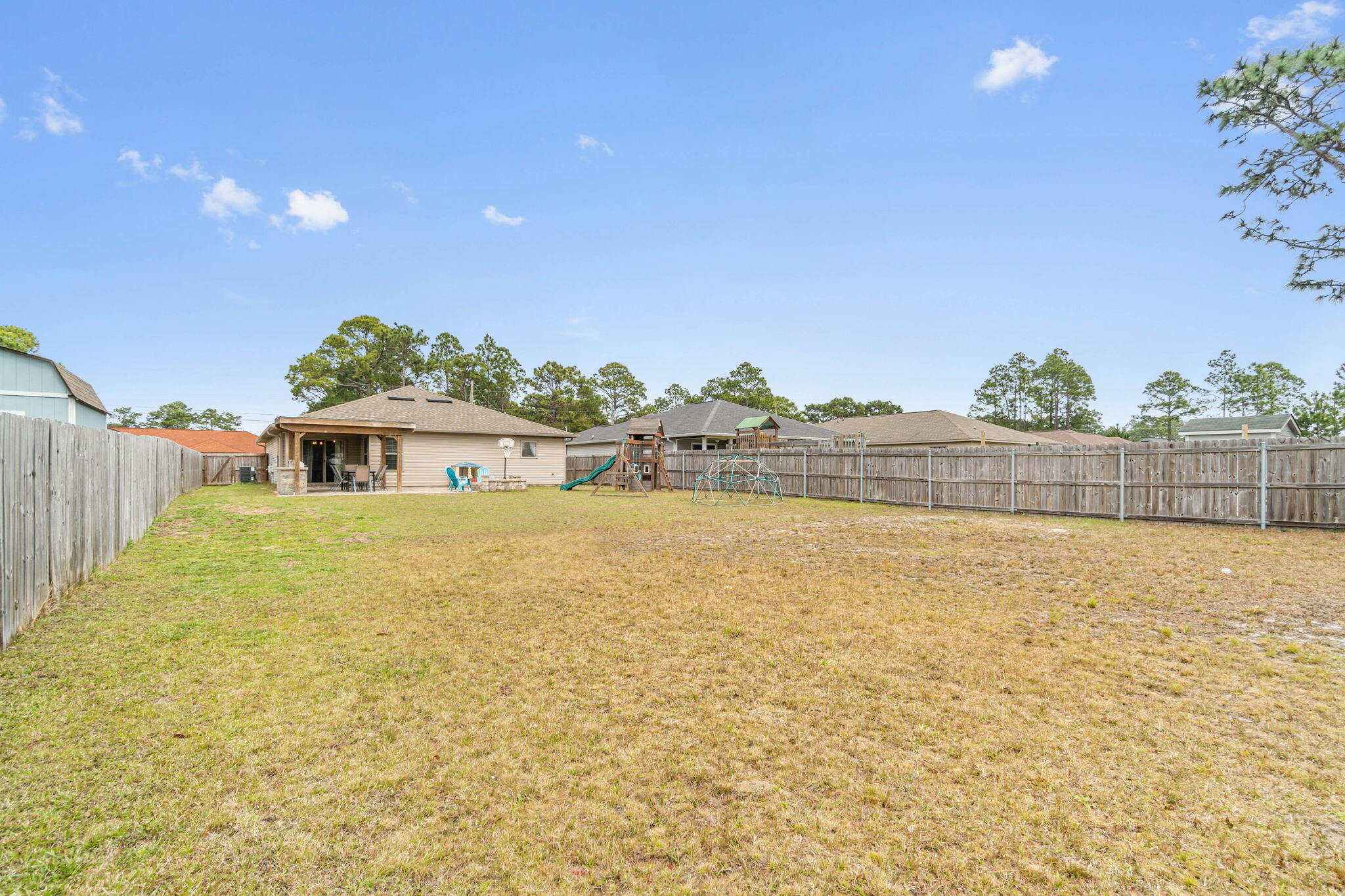 NAVARRE S/D 2ND ADDN - Residential