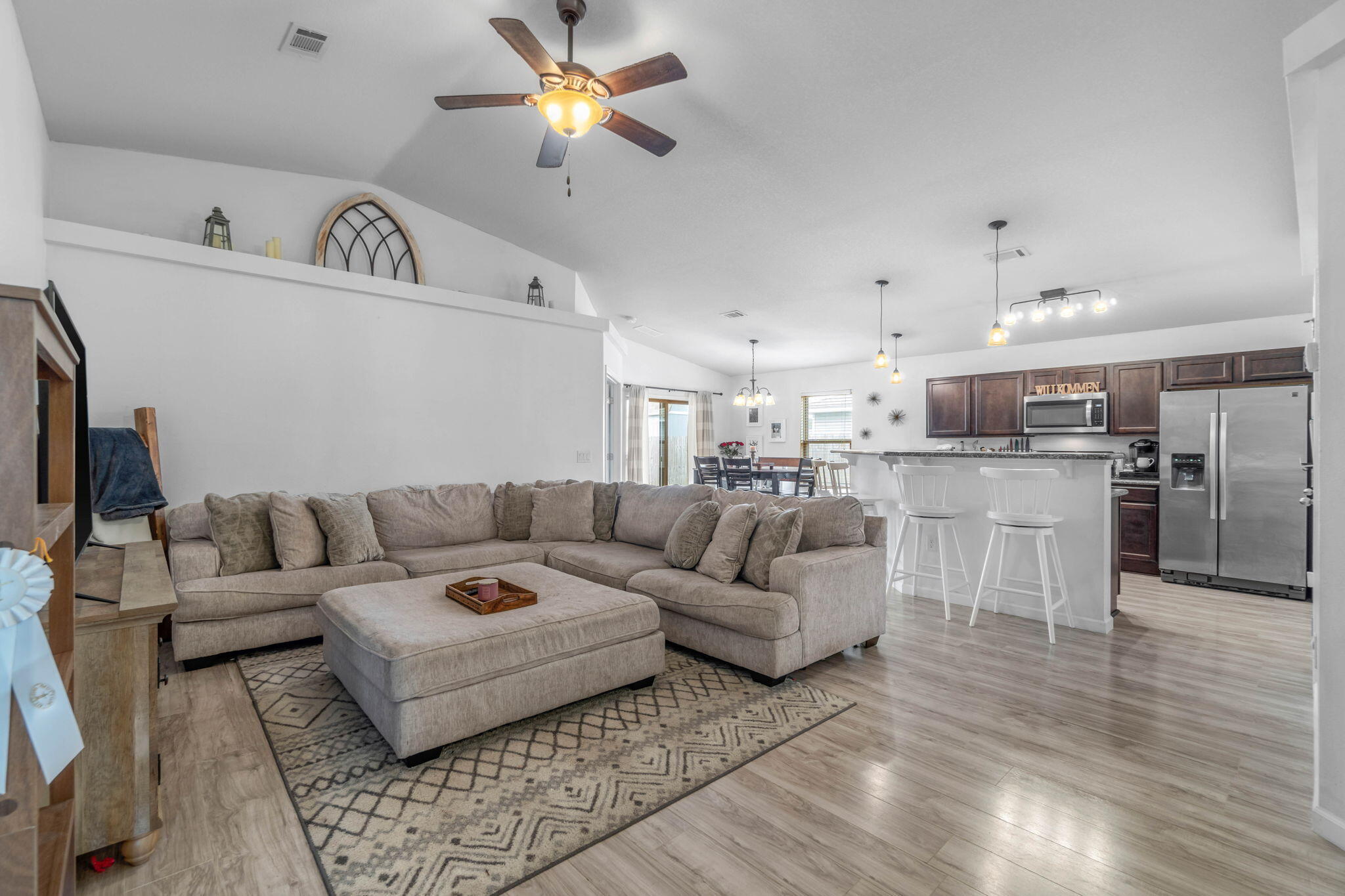 NAVARRE S/D 2ND ADDN - Residential