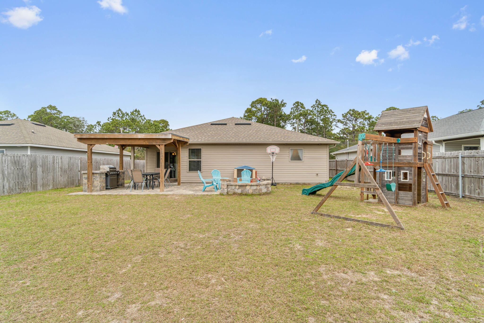 NAVARRE S/D 2ND ADDN - Residential