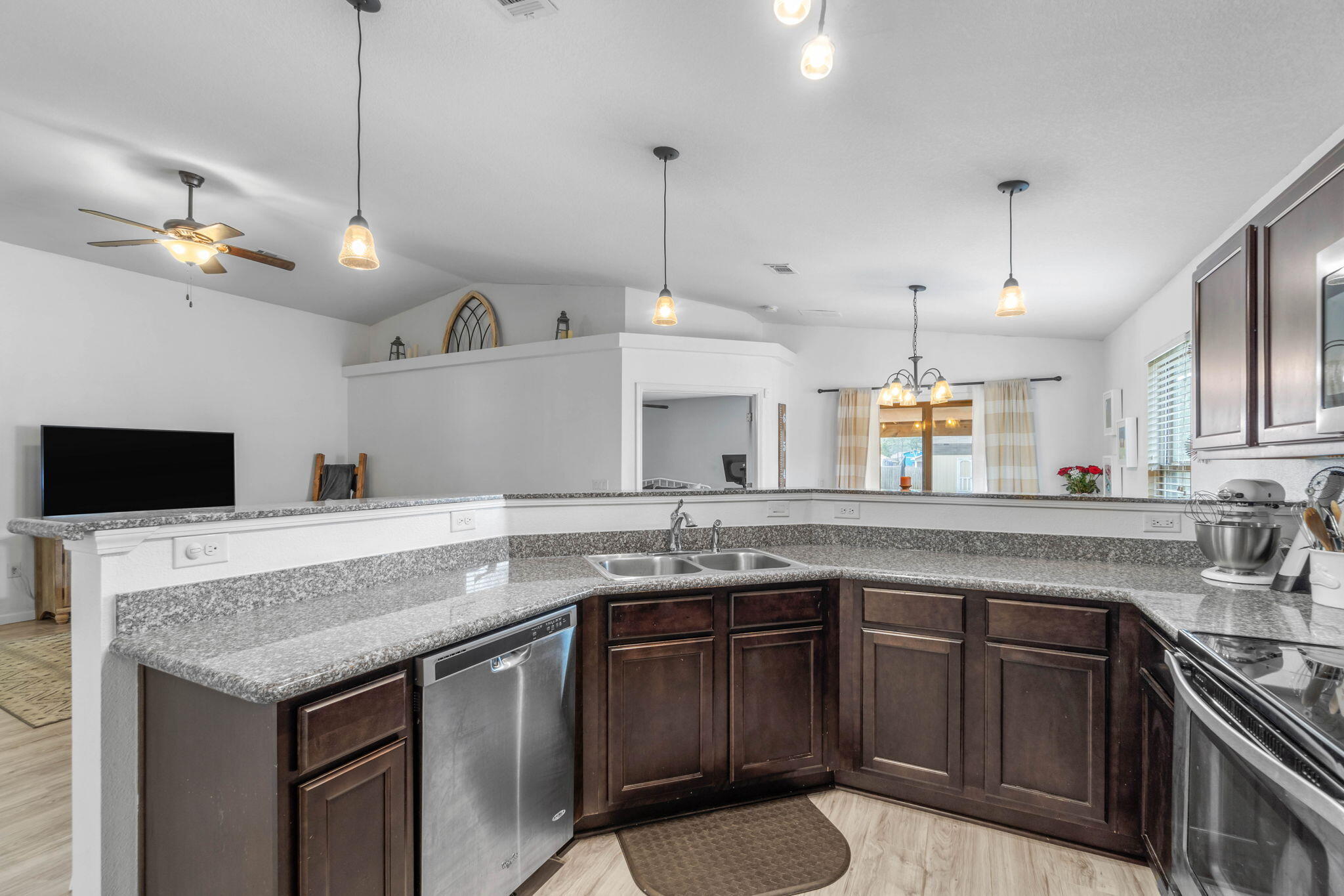 NAVARRE S/D 2ND ADDN - Residential