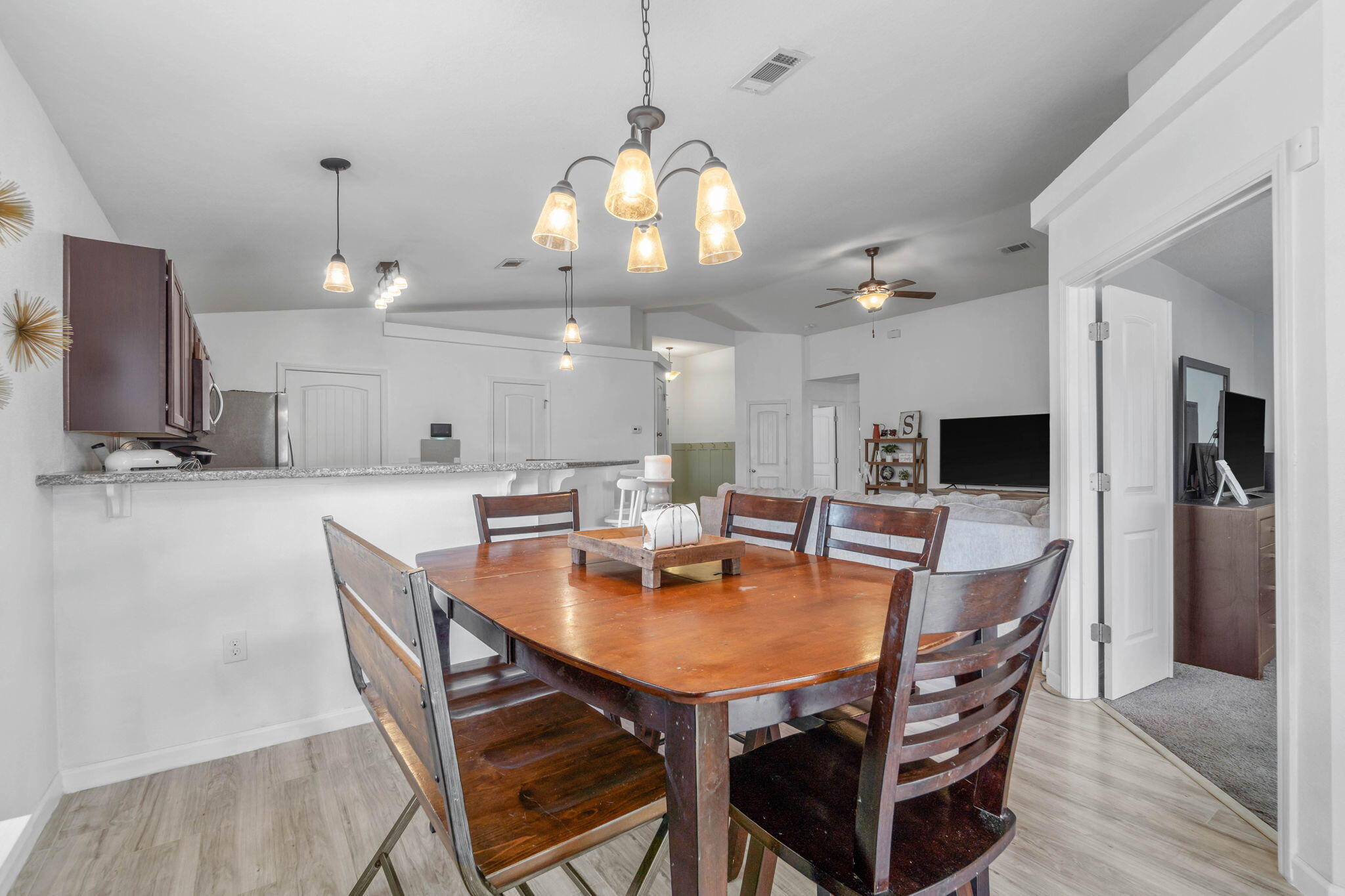 NAVARRE S/D 2ND ADDN - Residential