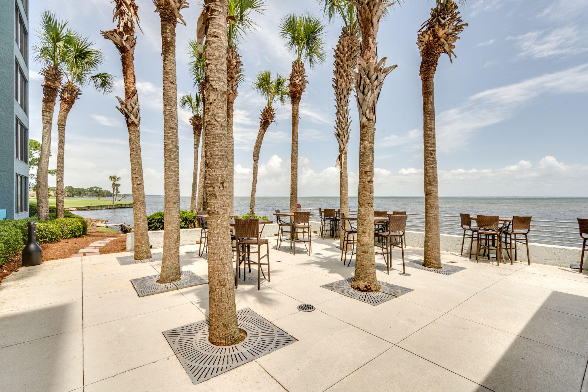 BAYSIDE CONDO SANDESTIN - Residential