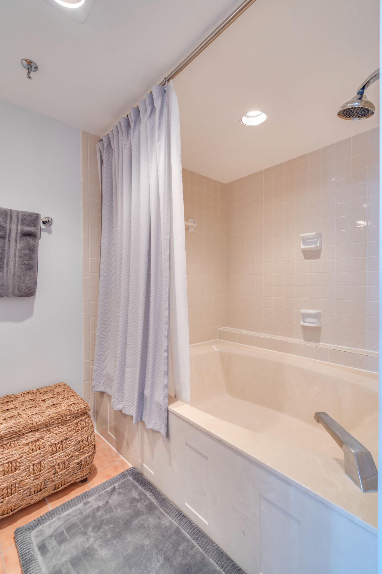 BAYSIDE CONDO SANDESTIN - Residential