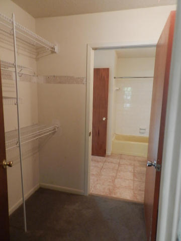 SCOTTWOOD - Residential Lease