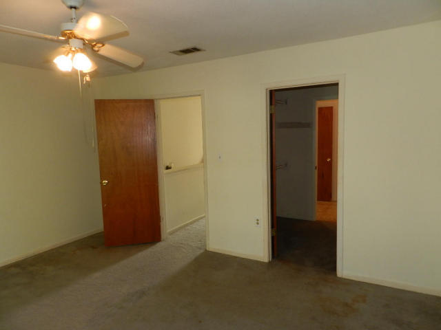 SCOTTWOOD - Residential Lease