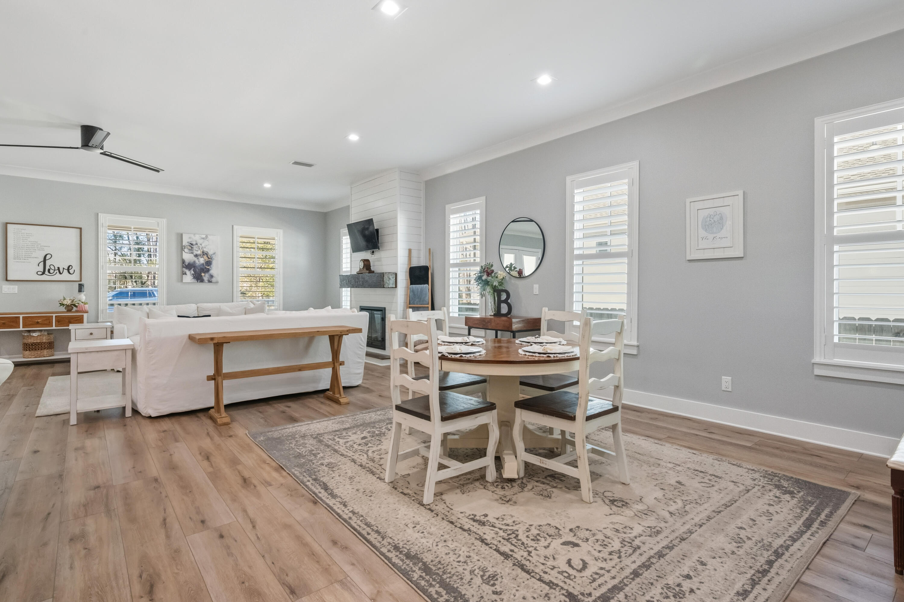 Deer Moss Creek - Residential