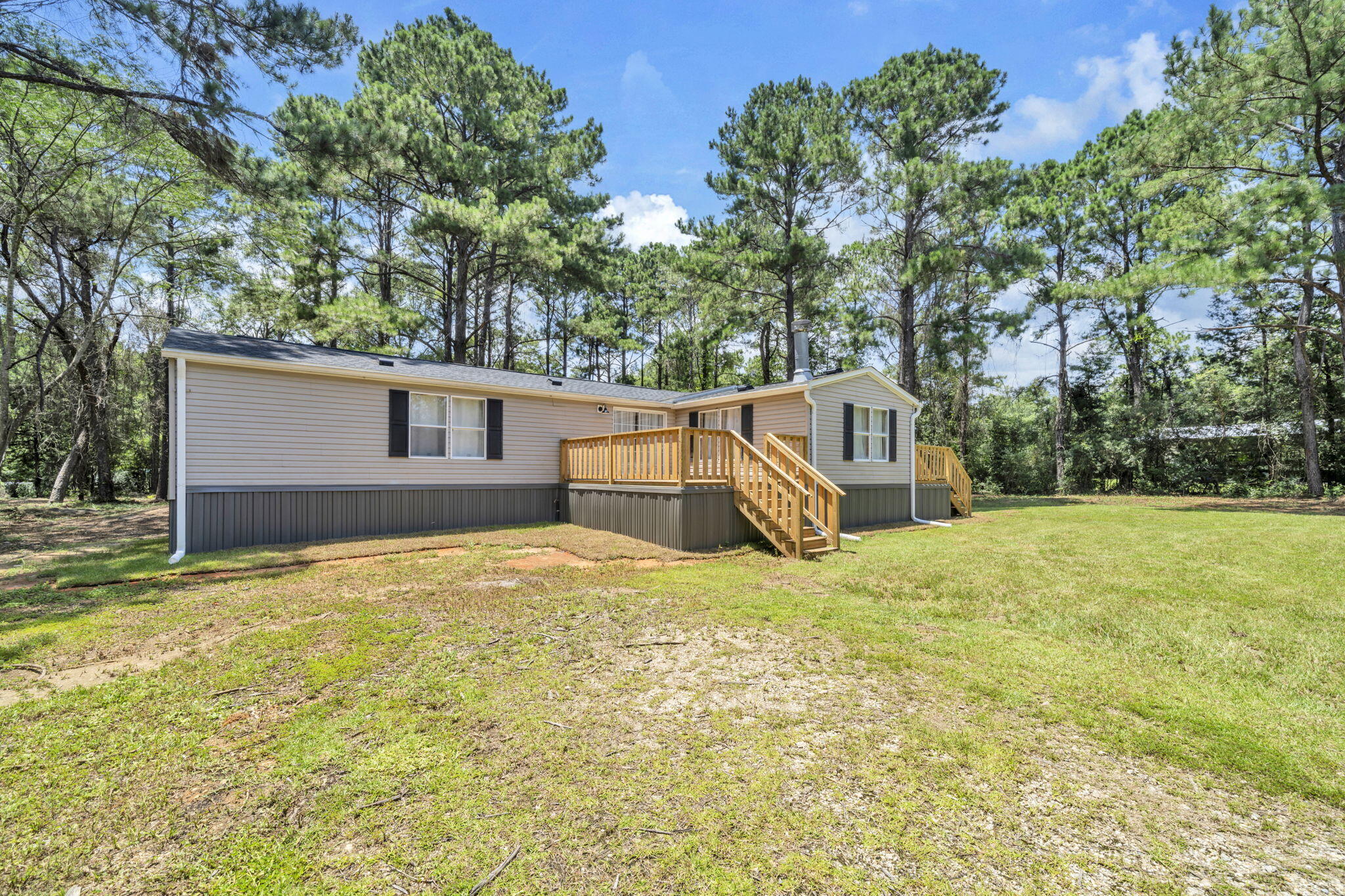 NO RECORDED SUBDIVISION - Residential