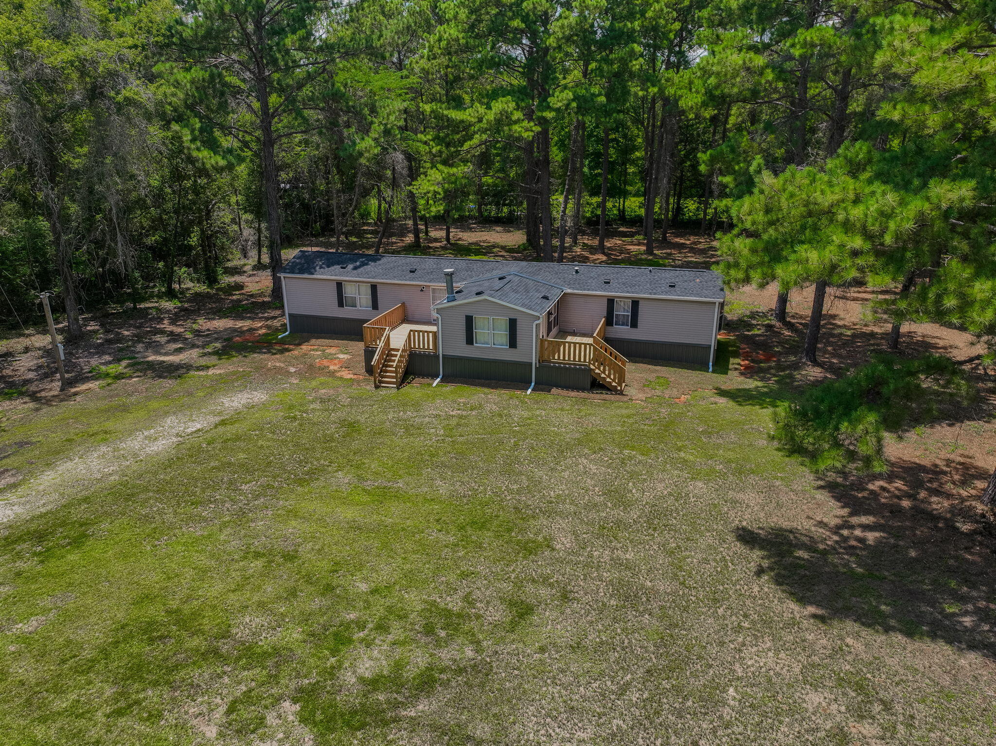 NO RECORDED SUBDIVISION - Residential