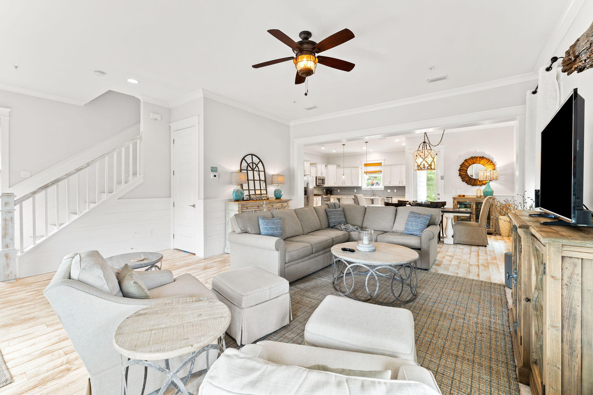 HIGHLAND PARKS - Residential