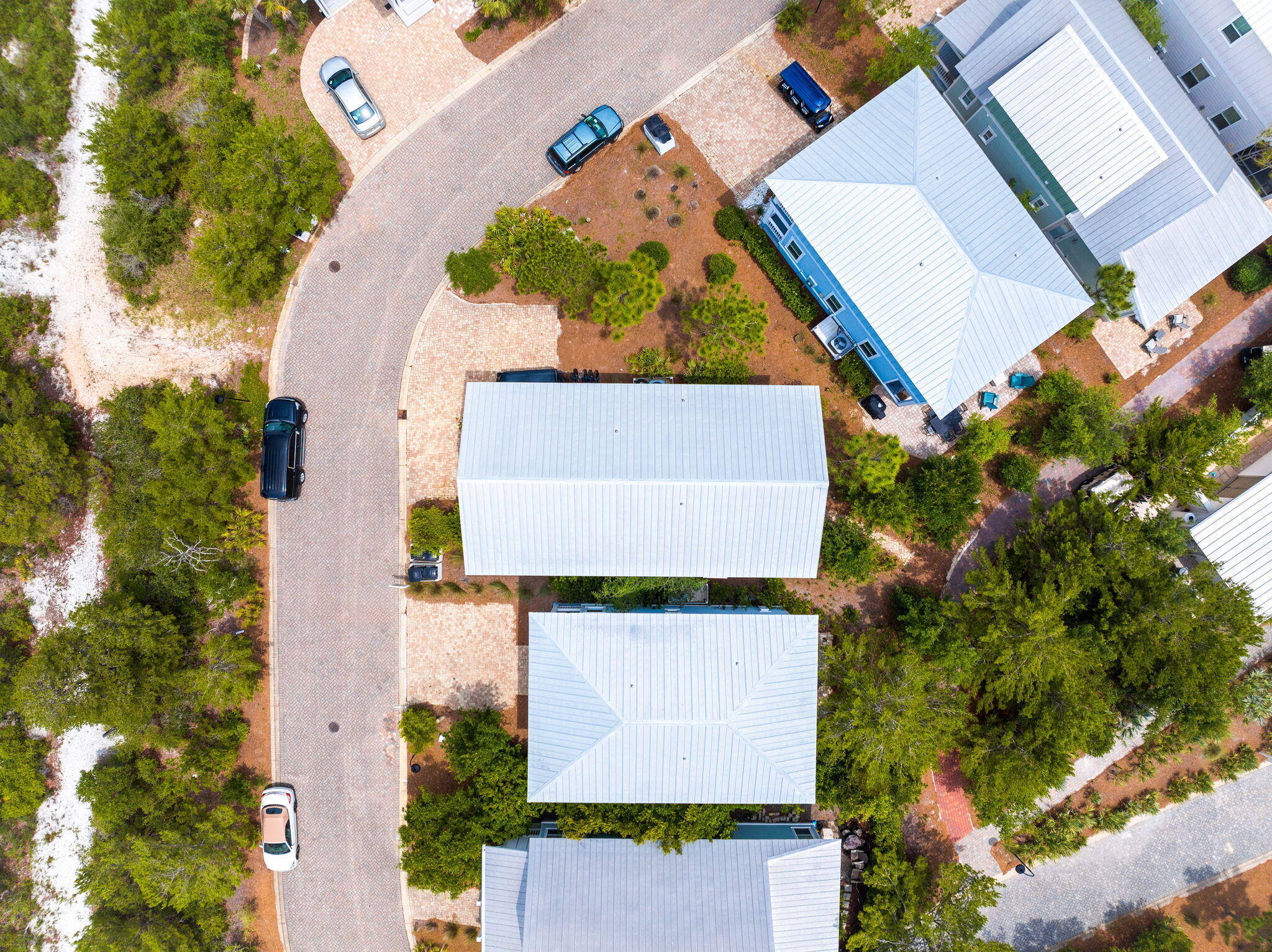 HIGHLAND PARKS - Residential