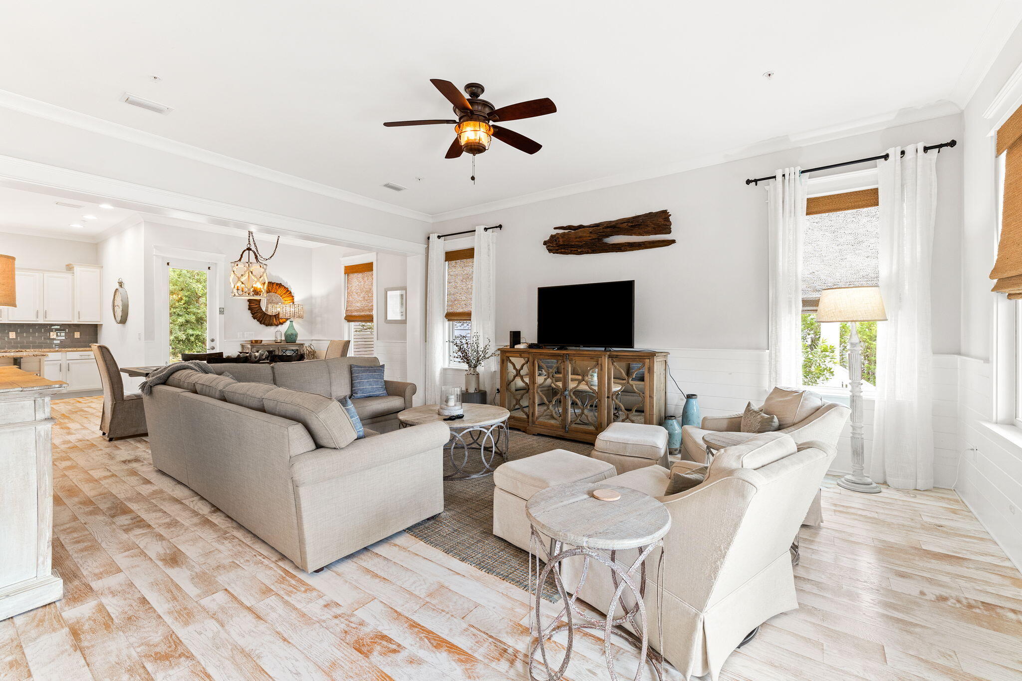 HIGHLAND PARKS - Residential