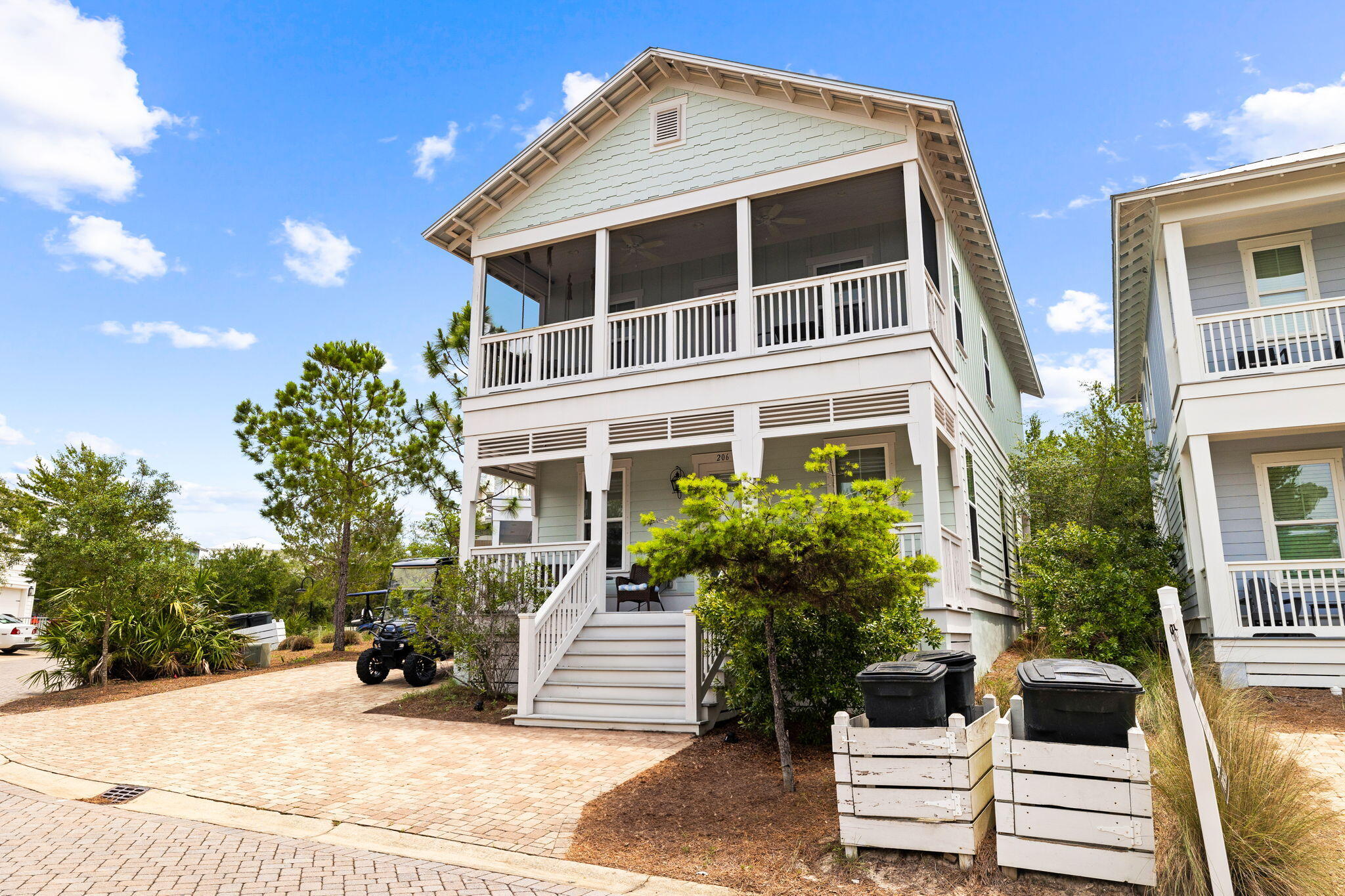 HIGHLAND PARKS - Residential