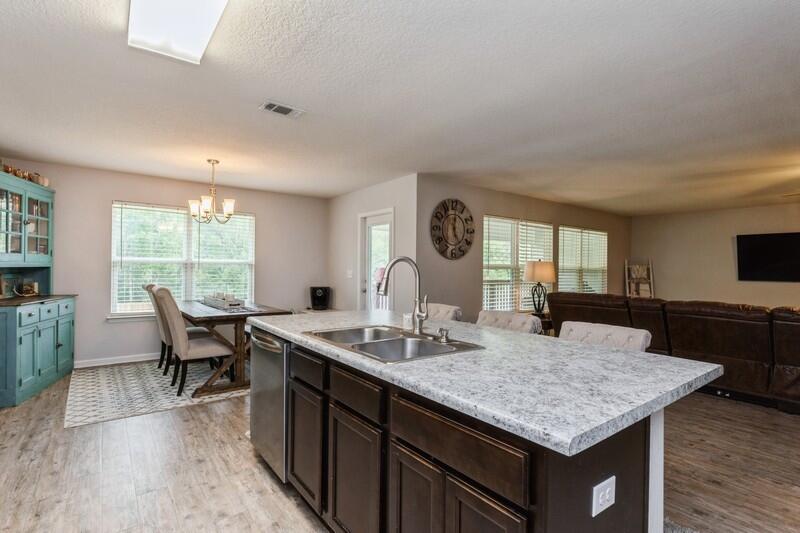 PARTRIDGE HILLS - Residential