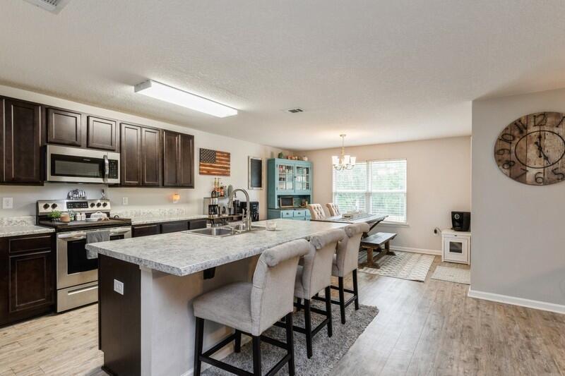 PARTRIDGE HILLS - Residential