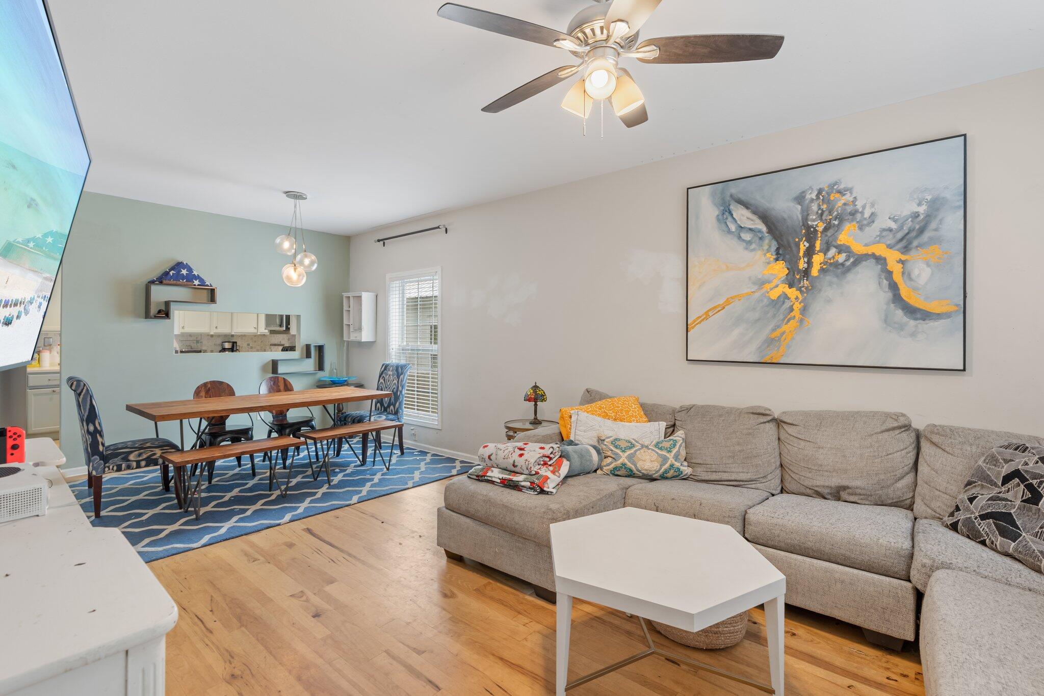 MAGNOLIA BEACH - Residential