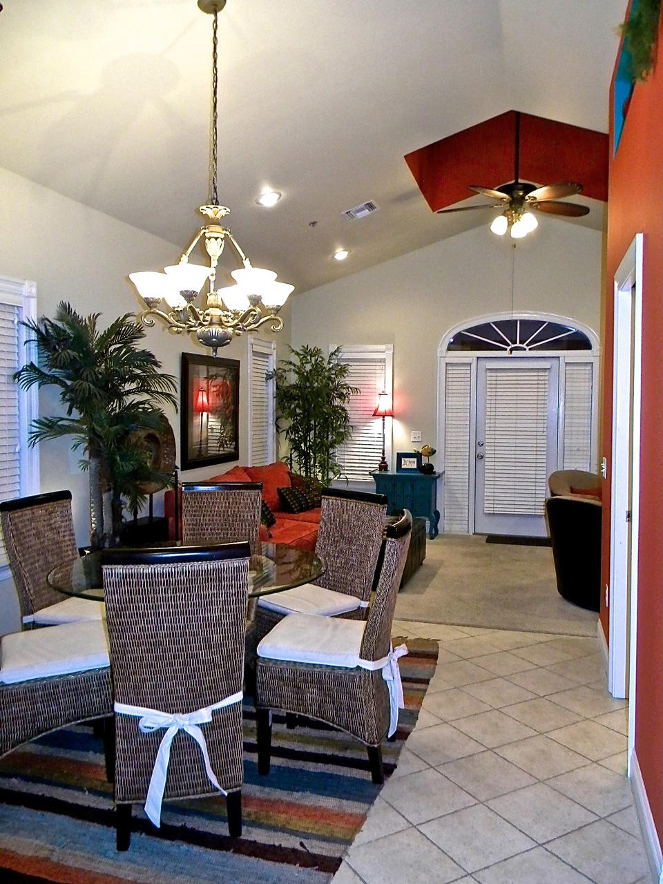 SUMMER TOWNE - Residential