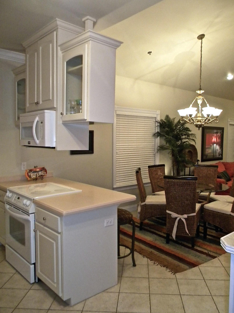 SUMMER TOWNE - Residential