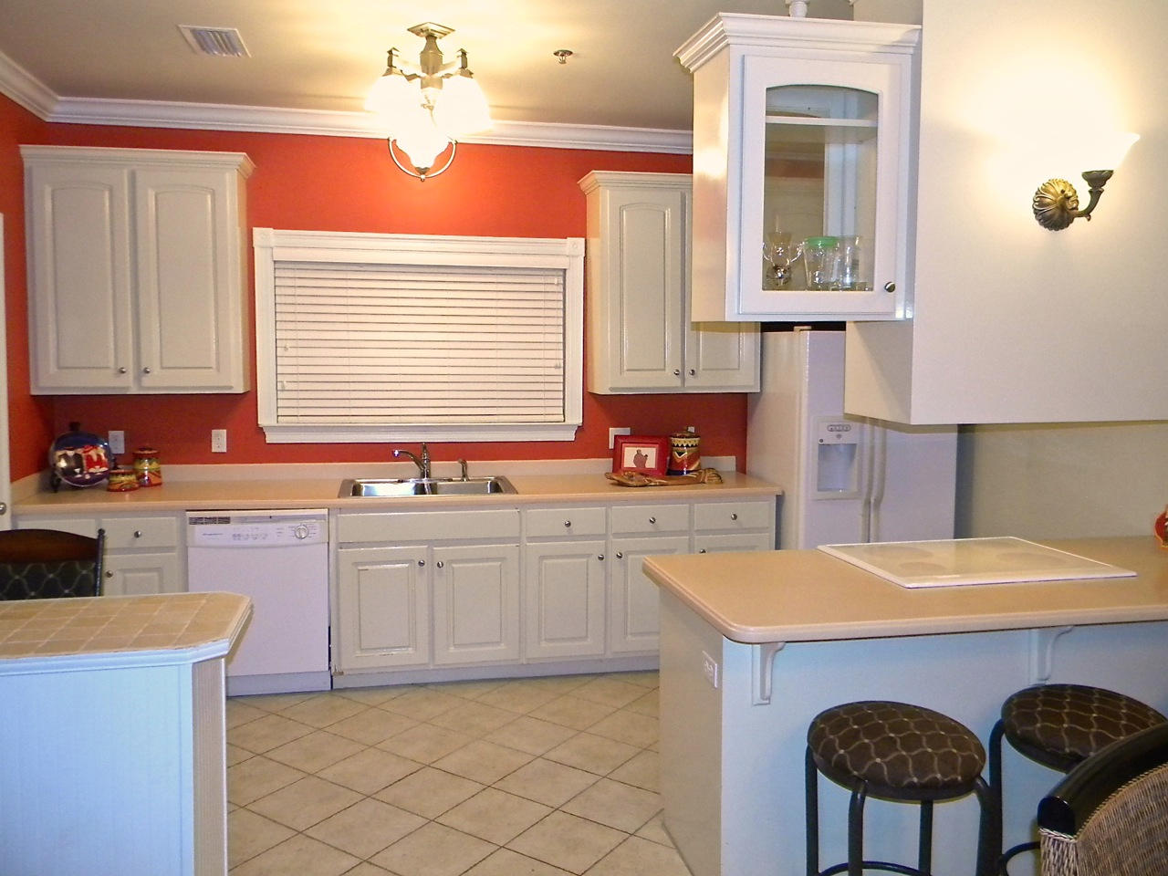 SUMMER TOWNE - Residential