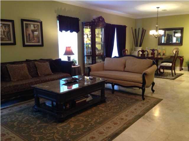 ENCHANTED ESTATES - Residential Lease