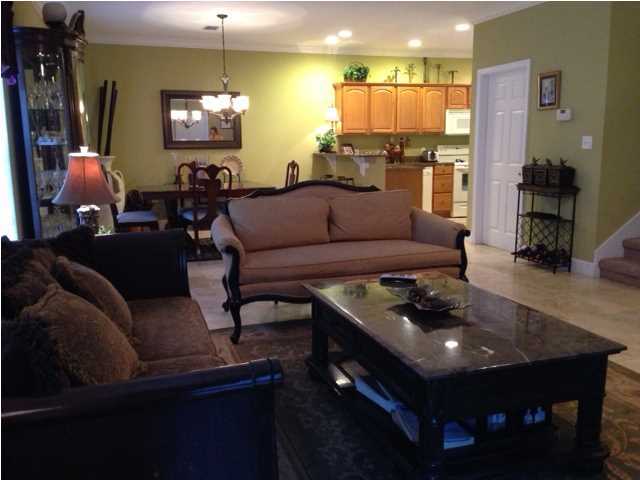 ENCHANTED ESTATES - Residential Lease