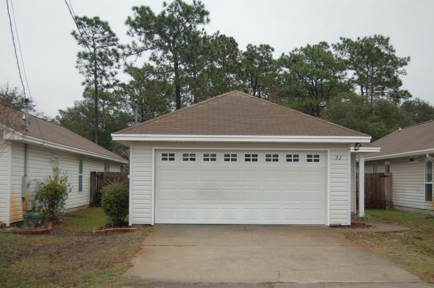 This move in ready property is located only 5 to 10 minutes from Hurlburt and Eglin Airforce base! An open floor plan with a vaulted ceiling provide a spacious living room area. There is a breakfast bar, new microwave, and large pantry in the kitchen. New paint throughout the house. Conservative fenced yard for animal lovers. It won't last long!
