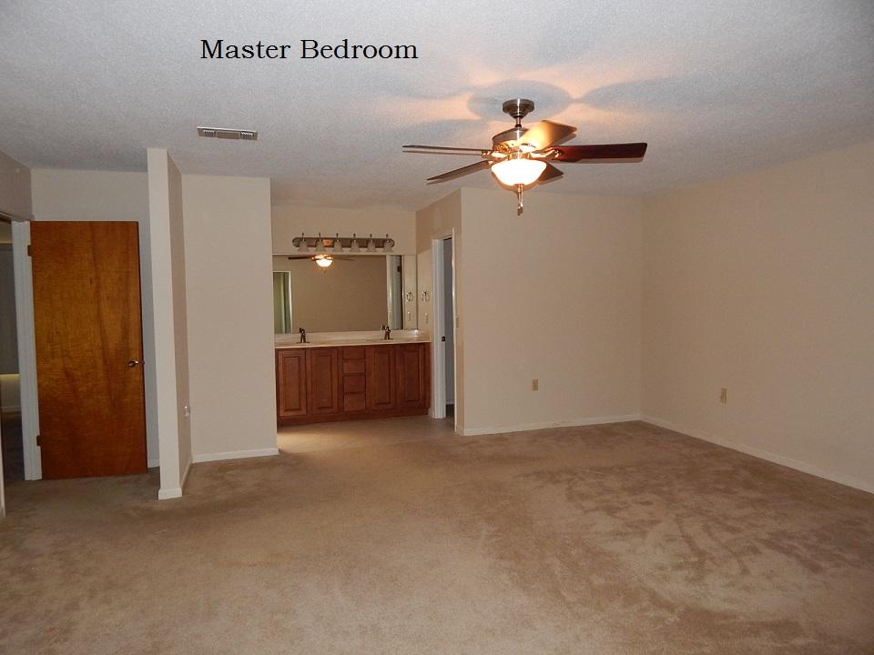 ROCKY BAYOU COUNTRY CLUB ESTATES 1 - Residential