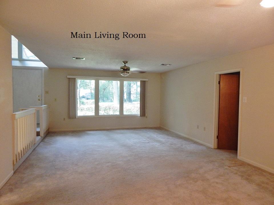 ROCKY BAYOU COUNTRY CLUB ESTATES 1 - Residential