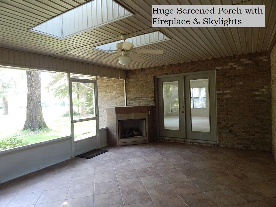 ROCKY BAYOU COUNTRY CLUB ESTATES 1 - Residential