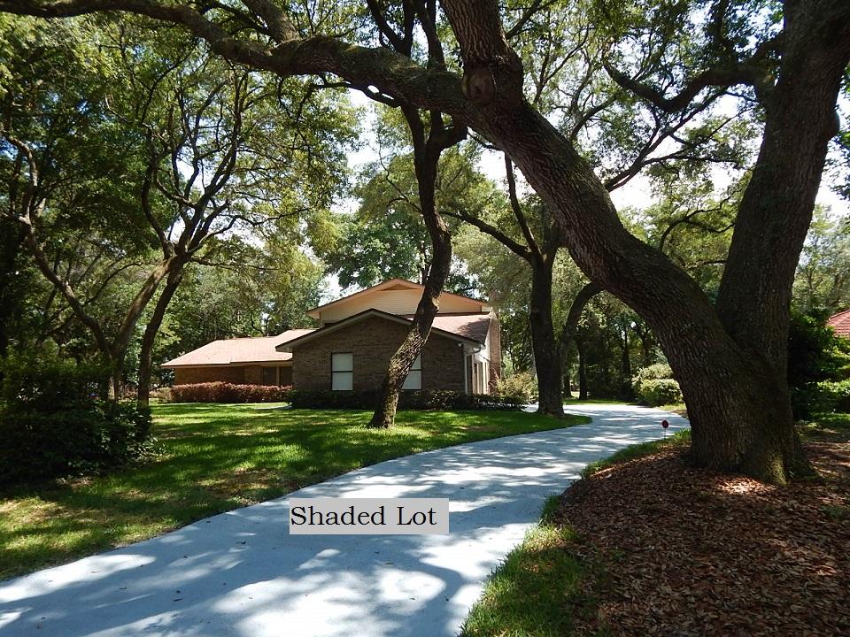 ROCKY BAYOU COUNTRY CLUB ESTATES 1 - Residential