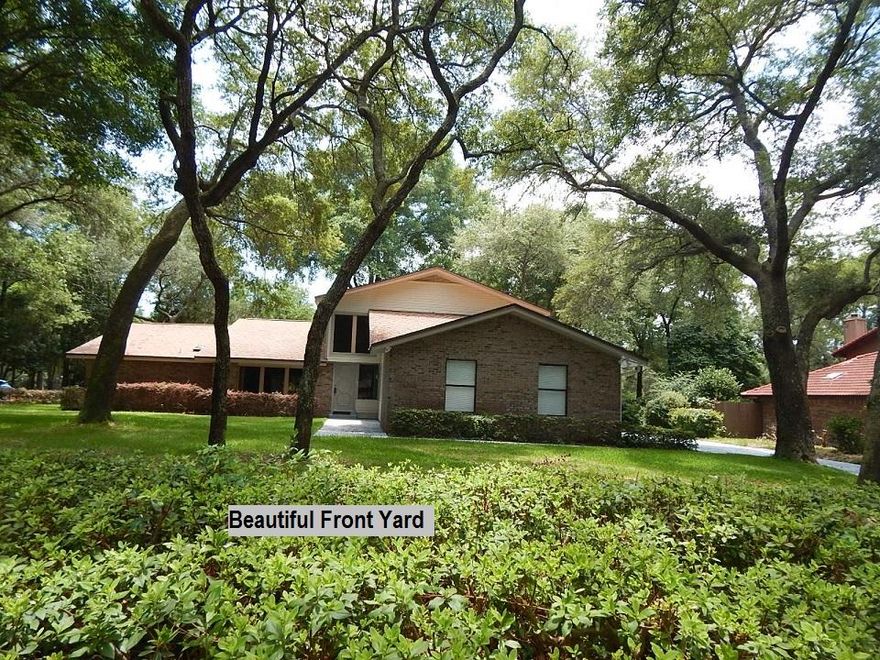 LEVEL 1/2 ACRE LOT with Sprinkler System and Lawn Pump - Located in the middle of the 11th Fairway of the Golf Course on a Cul-De-Sac Street. 4 Beds, 2.5 Baths, and 3 Car Garage. Huge 1st Floor Master Bedroom & Additional Exercise/Sitting Area, Dbl Vanity, Dbl Walk-in Closet, Cultured Marble Shower with Seat, 3rd Walk-in Closet & Private Outside Entrance. Lg Living Room & Separate Family Room. Kitchen with Gas Stove, OTR Microwave, Dishwasher, Solid Surface Counter-tops, Breakfast Bar, Pantry, Generous Amount of Cabinets.