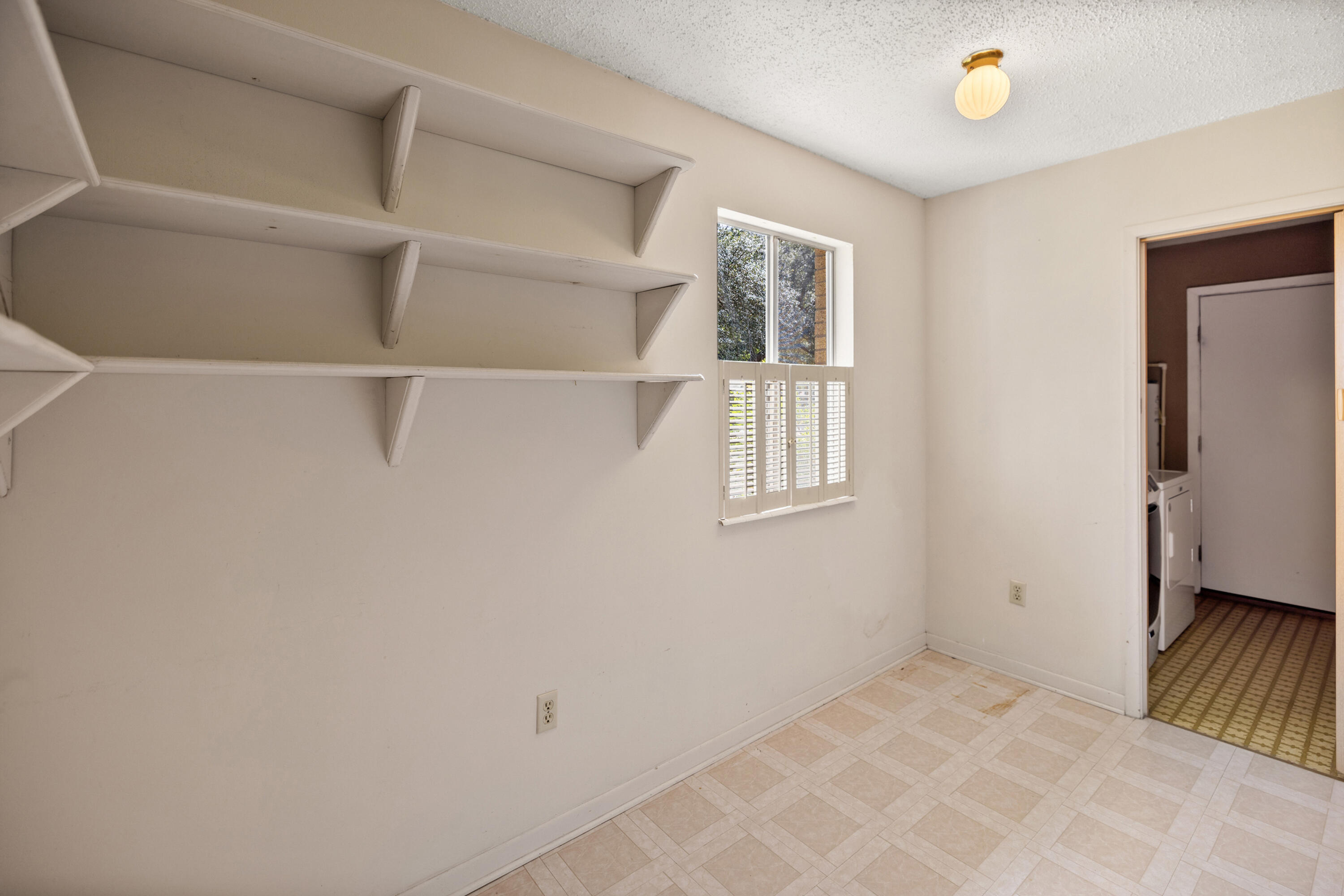 ROCKY BAYOU COUNTRY CLUB ESTATES 1 - Residential