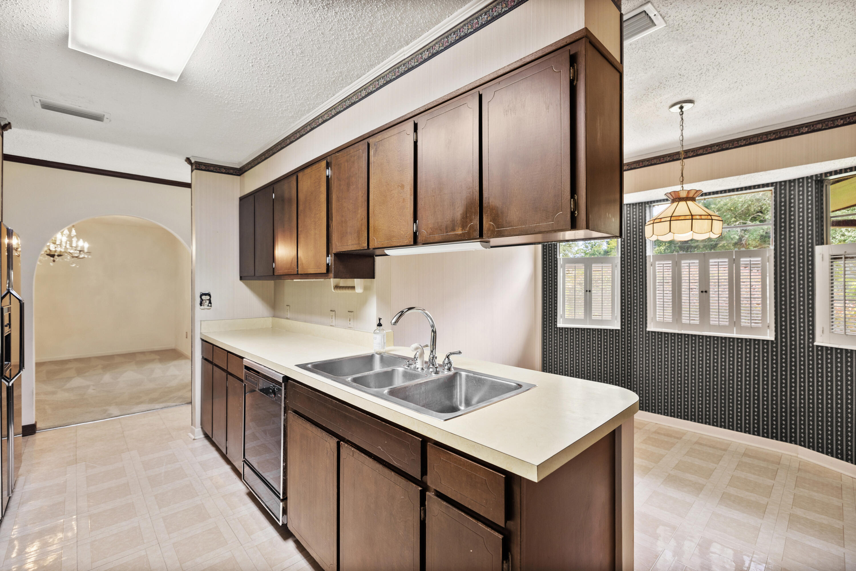 ROCKY BAYOU COUNTRY CLUB ESTATES 1 - Residential