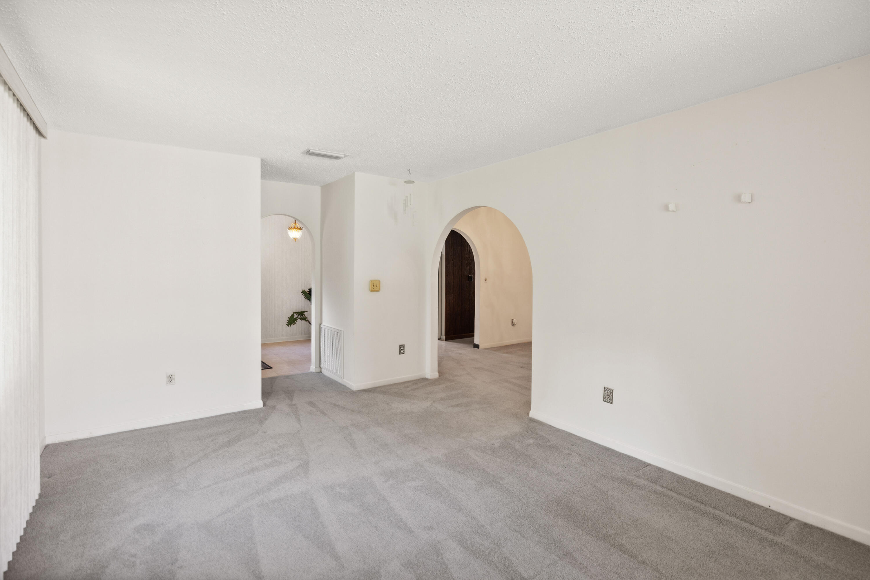 ROCKY BAYOU COUNTRY CLUB ESTATES 1 - Residential