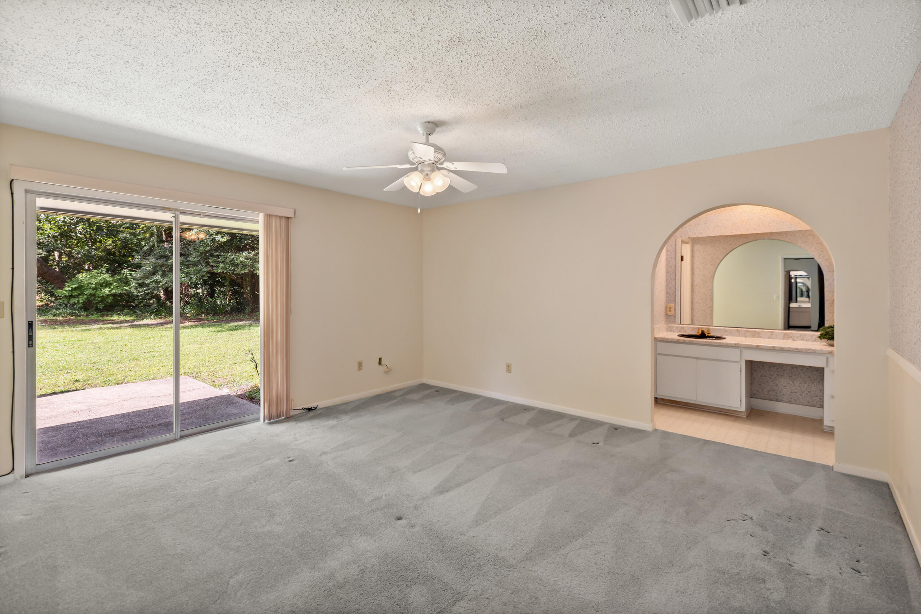 ROCKY BAYOU COUNTRY CLUB ESTATES 1 - Residential