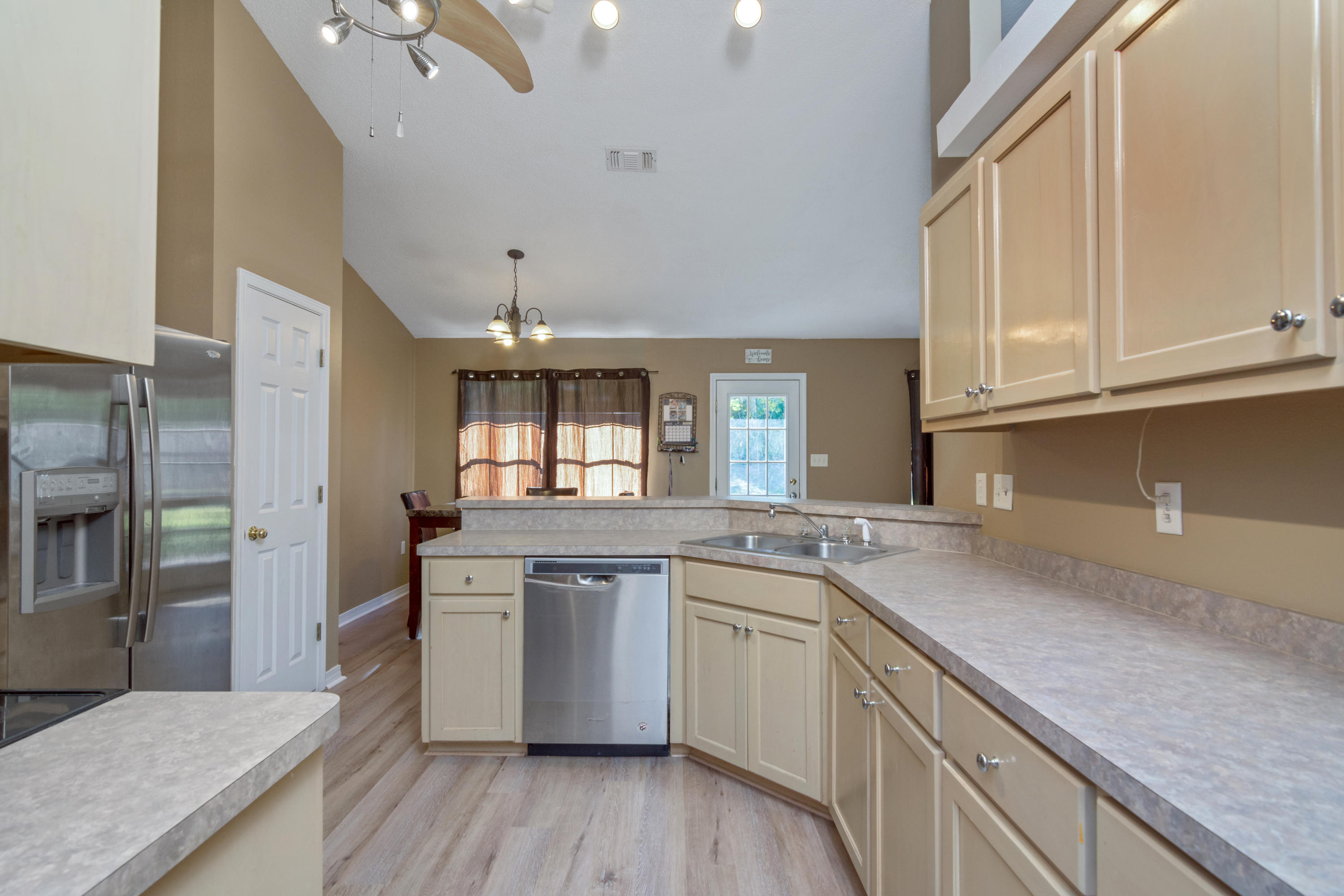 SILVER OAKS PH 2 - Residential